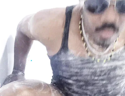 I Wash My Body in the Bath 5