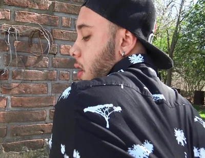 Sticky Facials & Bearded Self-jerking Fun