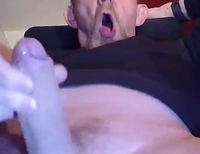 Bennyk72 Huge Masturbation Cumshot After Abstinence