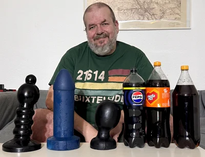 I Show My Favorite Toys!