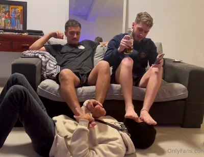 Smoking feet latino master spitting