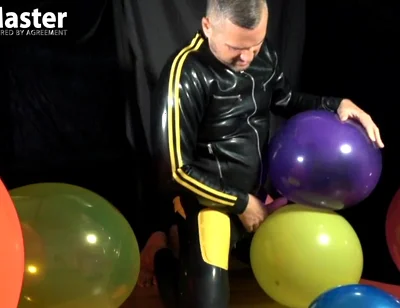 Looning Balloon Play No Pop Then Pops