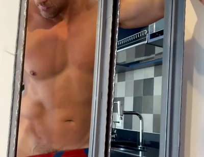 Photoshoot Behind the Scenes