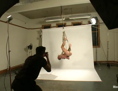 Hot Physique Model Is Curious About Edging and Bondage