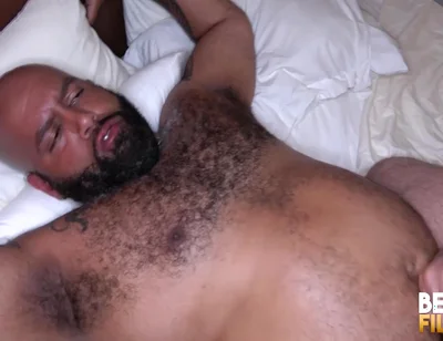 Tattooed Brooklyn Bear Fucked By - Black Sam And Sam Black