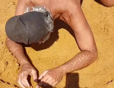 Ladysilva Hot Ass on the Beach, Go Fuck Me