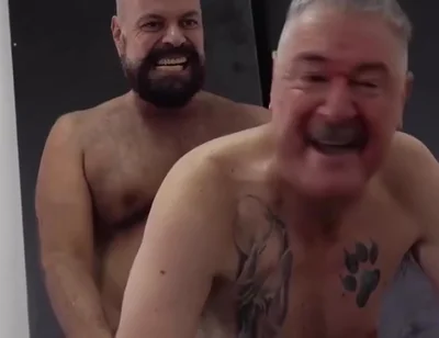 Constanzo Se Coge A Grunt