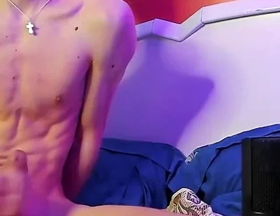 Teen Cums a Lot From a Vibrator in the Ass