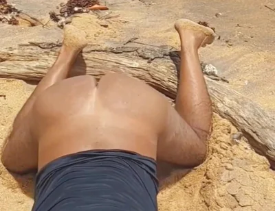 Ladysilva My Sexy Ass on the Beach