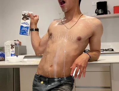 Shower Milk and Cum